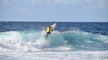 Surf en Punta Blanca