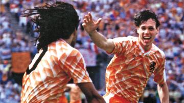 FINAL HOLANDA - URSS RUSIA GOL 2-0 VAN BASTEN
