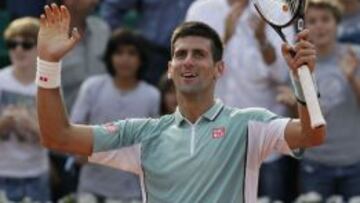 Djokovic ganó y entró de nuevo en las semifinales.