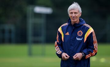 José Néstor Pékerman celebra su cumpleaños número 72. El entrenador argentino dirigió a la Selección Colombia entre 2012 y 2018, llevó al equipo nacional a dos Mundiales y dejó su huella en el país.