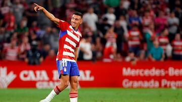 Uzuni durante el partido ante el Villarreal B.