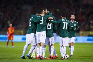 El Tri es un constante invitado a la máxima cita futbolística y el próximo mundial es el ideal para dar el paso definitivo, ese con el que se sueña desde 1986. Llegarán a Rusia 2018 con una generación que es considerada como de las mejores en la historia del balompié azteca, razón por la que pueden llegar al ansiado quinto partido y después de ello… todo podría suceder. Ok, al menos en nuestro corazón.