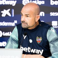 Paco López: "Ojalá podamos recuperar algún lesionado para la Copa"