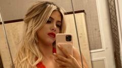 Wanda Nara sorprende con unas estrafalarias y brillantes botas de 10.000 euros