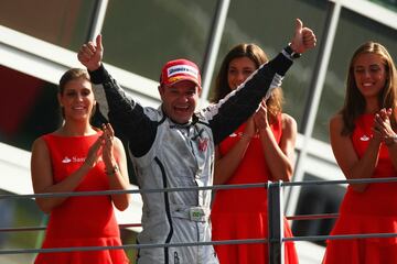 El eterno escudero de la F車rmula 1, lo fue durante media d谷cada de Schumacher en Ferrari y cuando tuvo otro coche campe車n, en Brawn GP, siempre estuvo por detr芍s de Jenson Button. Alcanz車 68 podios, entre los que se cuentan once victorias. Suma 323 grandes premios, todav赤a es el piloto con m芍s participaciones de la historia.
