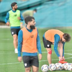 Ibai e Iñigo Vicente entran por los sancionados ante el Huesca