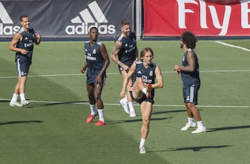 Vinicius, Modric, Marcelo, Sergio Ramos y Lucas Vázquez. 