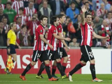 4-1. Aduriz celebró el cuarto tanto.