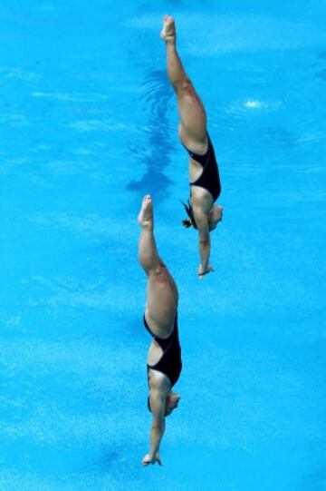 Tina Punzel and Nora Subschinski of Germany competes in the Women's Diving Synchronised 3m Springboard Final on Day 2 of the Rio 2016 Olympic Games at Maria Lenk Aquatics Centre on August 7, 2016 in Rio de Janeiro, Brazil. 