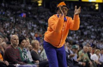 Celtics 80 - Knicks 88 (2-4). El director Spike Lee, un habitual seguidor de los Knicks.