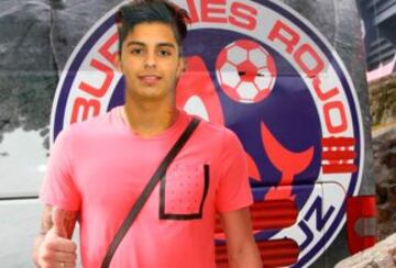 19 Años, 9 Mes(es), 19 Día(s)