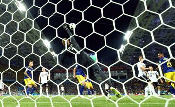 Kroos le dio la victoria a Alemania al marcar el 2-1.