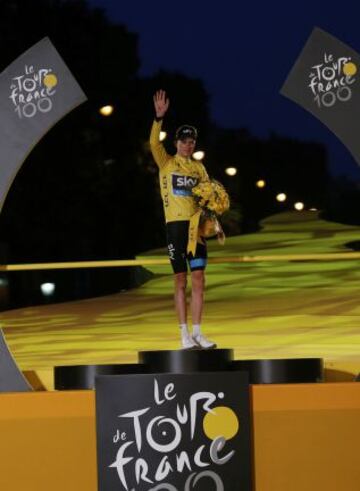 Christopher Froome en el podio.