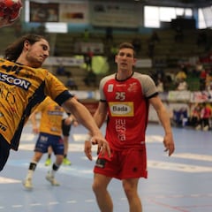 Al Villa de Aranda se hace
largo el choque ante el Bada