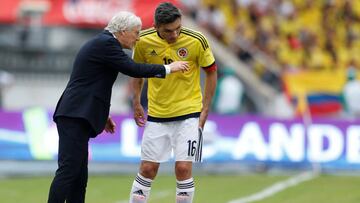 La Federación Colombiana de Fútbol informó que Teo Gutiérrez y Daniel Torres no viajarán a Manaos para el juego por la octava fecha de Eliminatorias a Rusia 2018.