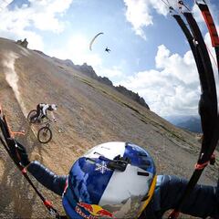 Kilian Bron vuelve a hacer de las suyas sincronizando deportes outdoor