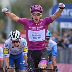 Póquer de Arnaud Démare