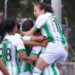 Paula Botero guía con un doblete la victoria de Nacional