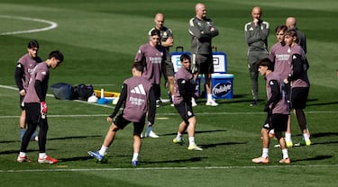 Descubriendo a Manuel Ángel: “Decíamos que sería el que llegaría más lejos, por delante de Nico Paz”