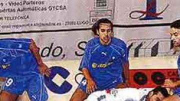 <b>JUSTO EMPATE.</B> Ázkar y Cartagena se repartieron ayer los puntos en el Palacio de Deportes de Lugo.