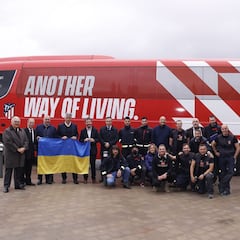 El Atlético y la CAM envían un autobús de ayuda a Varsovia
