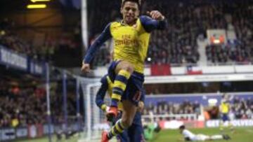 Alexis Sánchez compartió con Ighalo en Udinese.