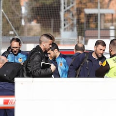 El Valencia pasó la noche en Madrid por culpa de la niebla
