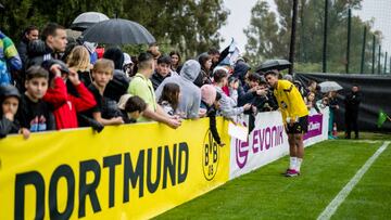 MARBELLA, SPAIN - JANUARY 08: Jude Bellingham of Borussia Dortmund during the third day of the Marbella training camp on January 8, 2023 in Marbella, Spain. (Photo by Marco Donato/Borussia Dortmund via Getty Images)