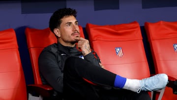 Giménez, en el banquillo del Metropolitano.