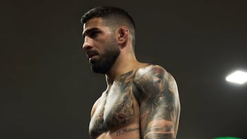 Ilia Topuria durante su entrenamiento.