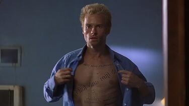 Guy Pearce on his work in one of Nolan’s most iconic films: ‘I’m shit in that movie’