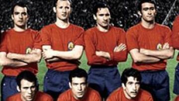 <b>LOS DE LA ILUSIÓN</b>. El 1-0 de Londres permitía soñar con la remontada. Estos fueron los que la intentaron: Sadurní, Sáez, Gallego, Canós, Pirri y Zoco; Rifé, Amancio, Grosso, Velázquez y Gento.