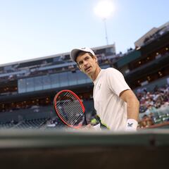 What is the prize money at the Indian Wells tennis tournament?