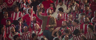 La película de Netflix que retrata el mundo del fútbol: “El Barça y el Madrid son titánicos”