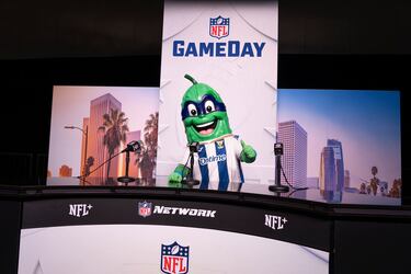 Giant cucumber set to ‘gate-crash’ Sunday’s Super Bowl