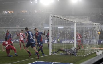 El 19 de enero de 2019 Koke ha jugado su partido número 400 con el Atlético de Madrid, además anotó el tercer gol del Atlético de Madrid frente al Huesca 