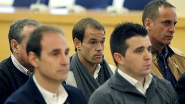 En el año 2015, el Tribunal Supremo confirmó las penas de prisión de 9 años que la Audiencia Nacional impuso a los jugadores Jesús Emilio Díez de Mier (Athletic de Bilbao, Hércules, Lleida y Badajoz), Pedrag Stankovic (Hércules de Alicante) por tráfico de drogas dentro de la 'Operacion Ciclón'. Carlos de la Vega (Rayo Vallecano y Leganés CF) fue absuelto.