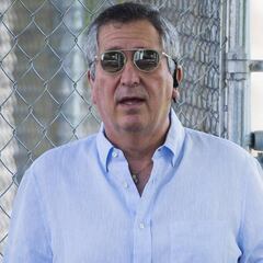 En redes dan por muerto a Jorge Vergara; salió a desmentirlo