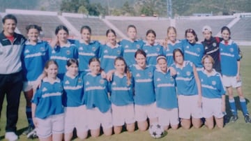 Endler jugó algún tiempo en el Estadio Italiano, donde fue dirigida por Andrés Romero, ex UC (en la foto)