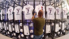 La tienda oficial del PSG refleja el impacto de Mbapp&eacute;, cuyas camisetas dominan las estanter&iacute;as, donde apenas aparece Neymar. 
