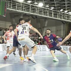 Nielsen y Richardson evitan la rebelión del Ademar