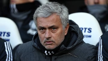NEWCASTLE UPON TYNE, ENGLAND - FEBRUARY 11: Jose Mourinho the head coach / manager of Manchester United during the Premier League match between Newcastle United and Manchester United at St. James Park on February 11, 2018 in Newcastle upon Tyne, England. 