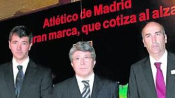 <b>LOS MÁXIMOS ACCIONISTAS. </b>Gil Marín, Cerezo y García Abásolo, que ayer dejó de ser vicepresidente.