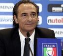 Prandelli: "No estoy pensando en convocar a Totti"