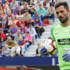 Adán tiene sus primeros minutos en Liga con el Atlético