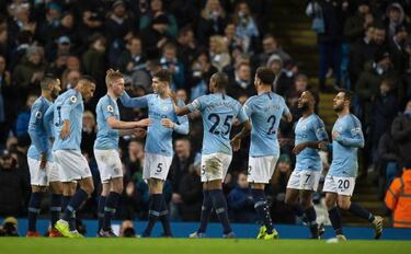 Guardiola tells Manchester City players to ignore Liverpool's calendar