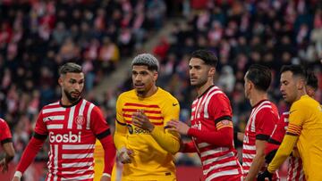 Girona, Spain : January 28, 2023 : Players in action during the LaLiga Smartbank match between Girona FC v FC Barcelona at Montilivi on January 28 . (Photo by Martin Silva Cosentino/NurPhoto via Getty Images)