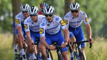 Corredores del Deceuninck-QuickStep.