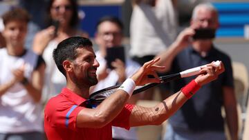 Djokovic puede con Koepfer y se jugará las medallas con Tsitsipas
