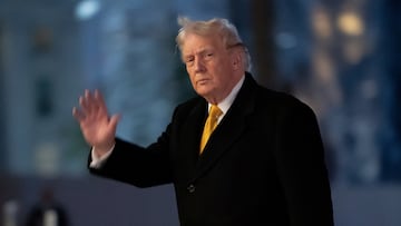 U.S. President Donald Trump walks to the White House as he returns from Florida, in Washington, D.C., U.S., January 4, 2026. REUTERS/Elizabeth Frantz